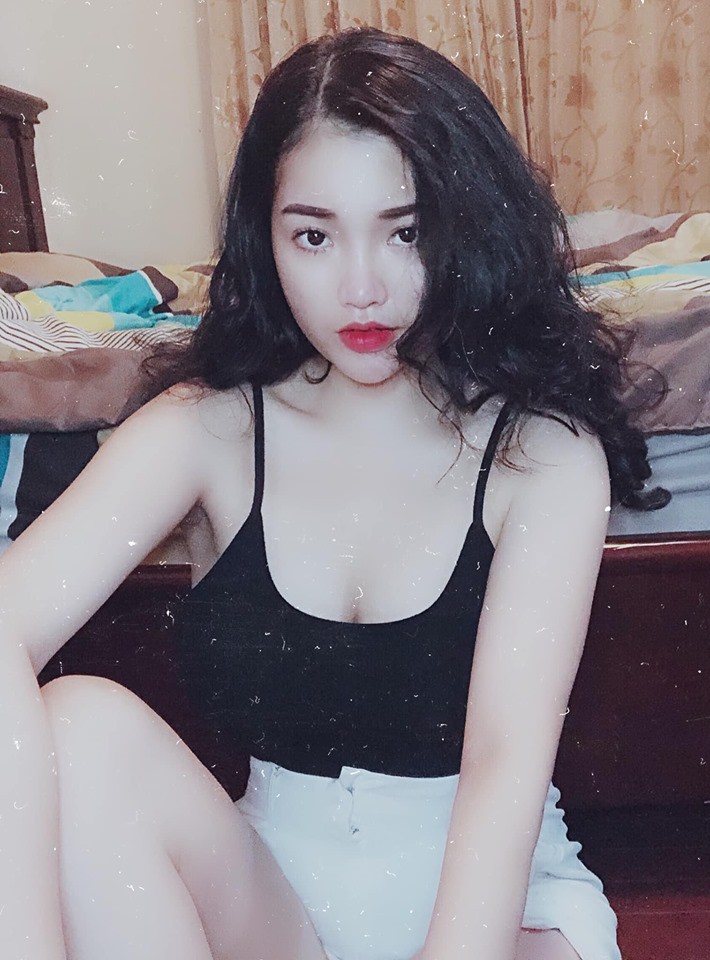 Busty cô gái nóng bỏng lên đến 108cm [SIÊU HOT]