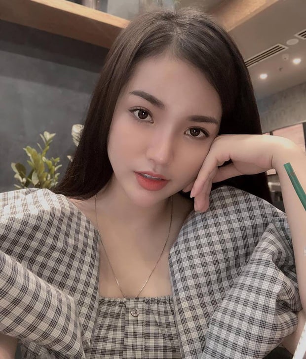 Busty cô gái nóng bỏng lên đến 108cm [SIÊU HOT]
