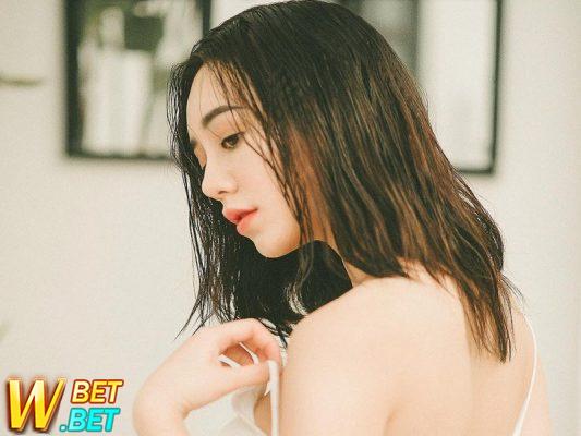 hot girl Quỳnh Kool bikini