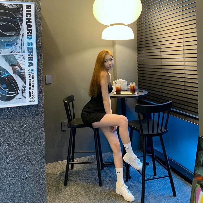 Vòng một của Choi Somi hoàn toàn tự nhiên mà không cần dùng đến silicone