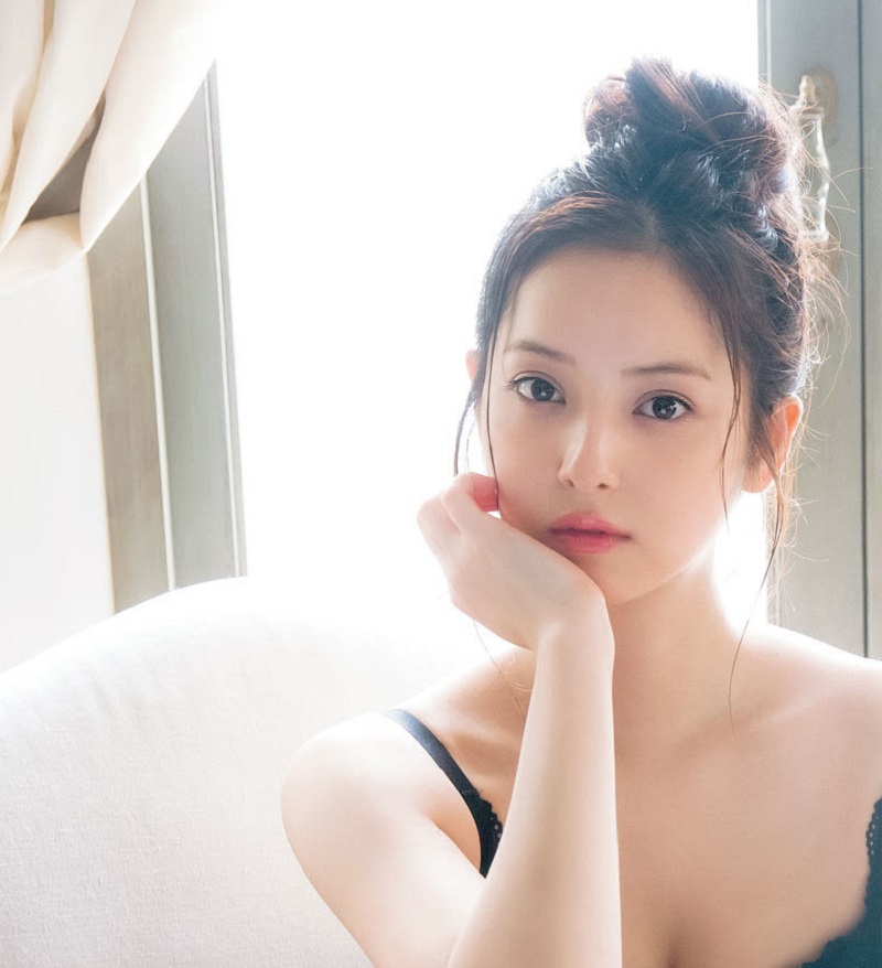 Choáng váng trước vẻ đẹp của hot girl Nozomi Sasaki 
