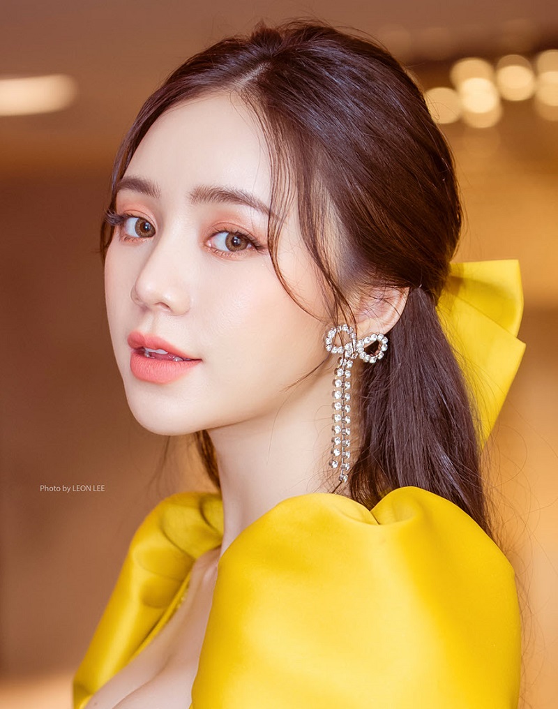Hot girl 9x Quỳnh Kool diện bikini sexy, gợi cảm