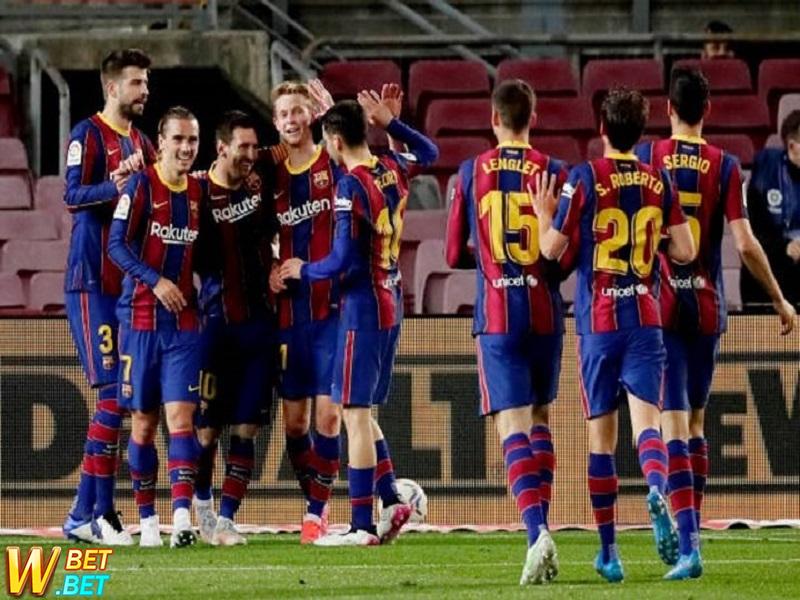 Barça rút lui khỏi European Super League