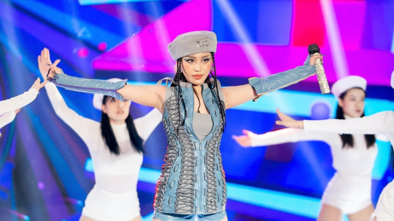 Khan Sara mơ