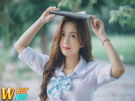 Hot girl Ngọc Huyền