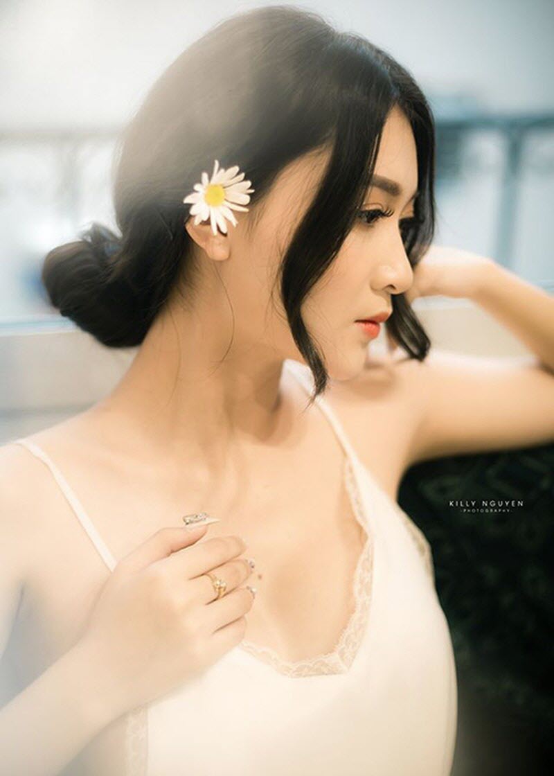 Thu Wu Gemini có vẻ đẹp kiêu sa