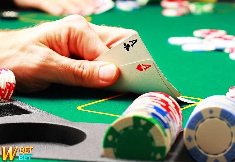 Kiếm tiền poker