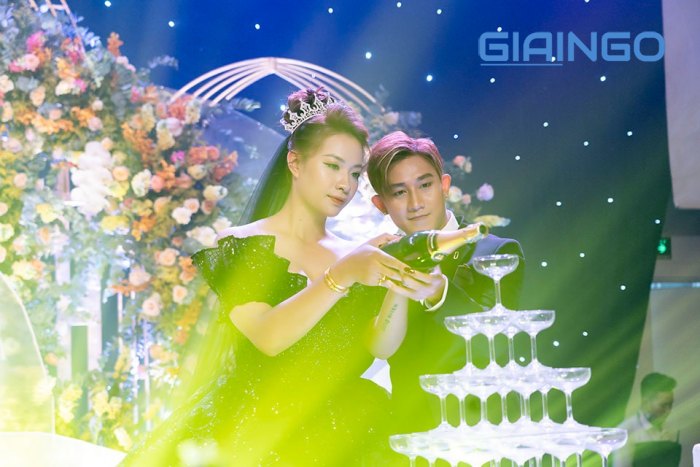 Vợ của Hồ Gia Hùng