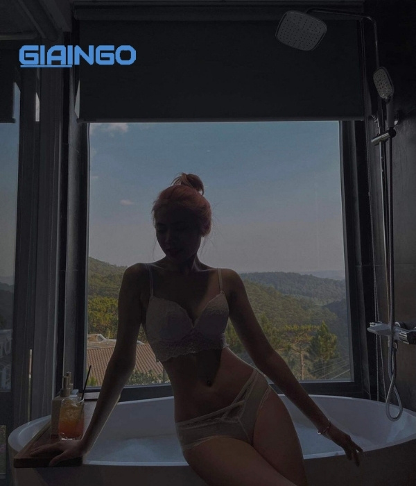 matcha ngọc trai trong bộ bikini