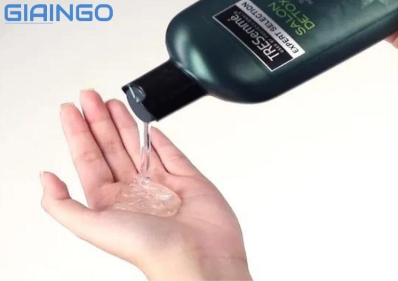 Dầu gội TreSemmé với Vitamin C và E