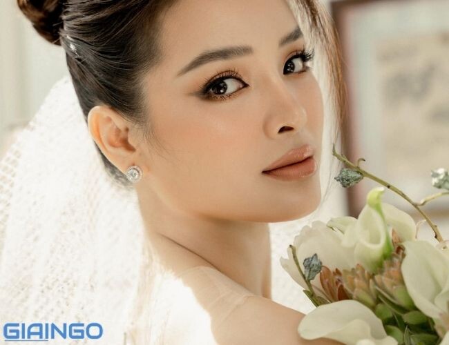 Phương Trinh Jolie là ai? Từ 'hổ dữ hóa mèo nhà' khi yêu Lý Bình? Sự nghiệp diễn xuất của Phương Trinh Jolie