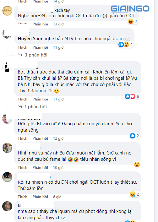 nhiều trẻ em chơi cây xô thơm
