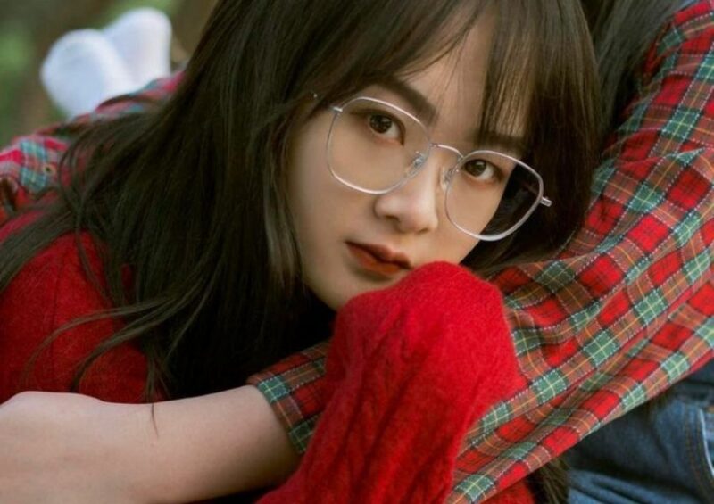 Gam Kami được gọi là quán bi-a.