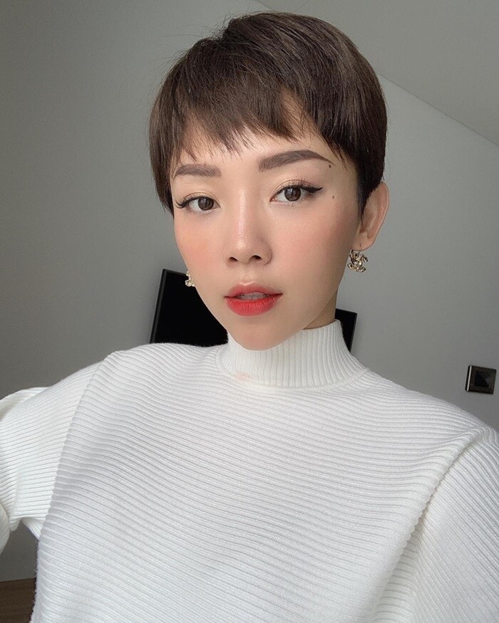 Tóc ngắn