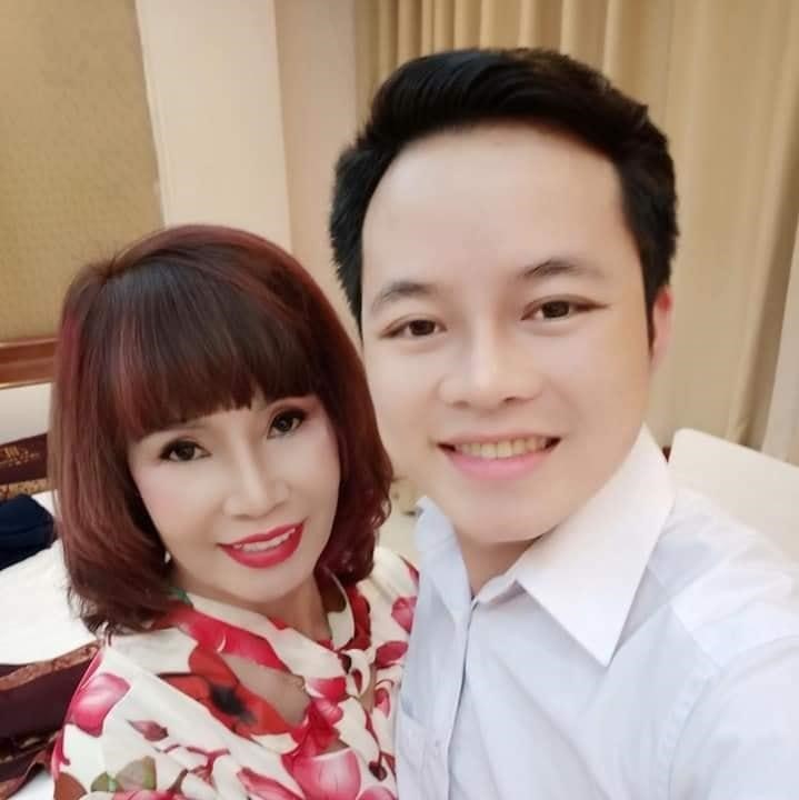 Nha khoa Hoàng Hương là ai?
