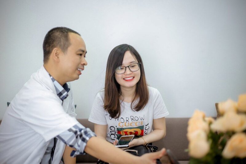 Nha khoa Hoàng Hương là ai?