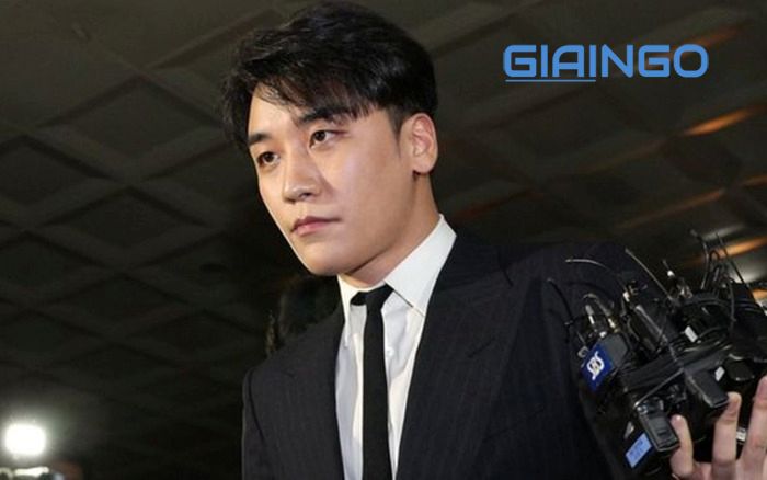 Seungri bị kết án 1 năm 6 tháng tù cho 9 tội danh.