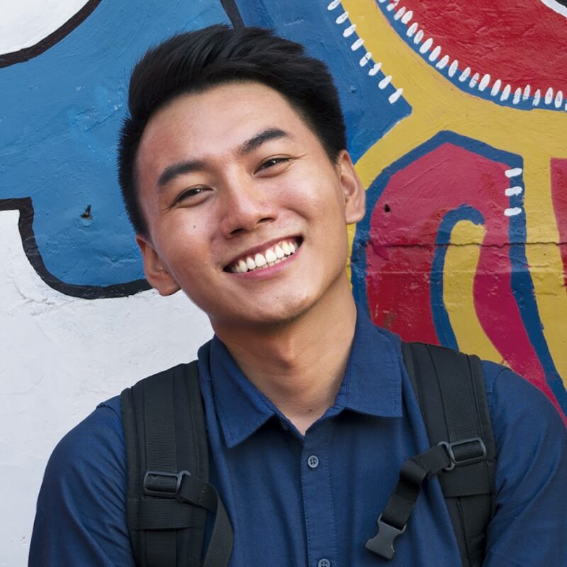 Khoái Lang Thang là ai?